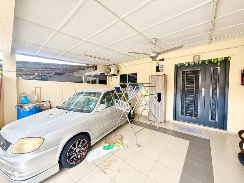 1-storey Terraced House for Sale in Desa Sri Jenaris (Kajang) - Ilman Nahri - Exterior - PropertyGuru.com.my