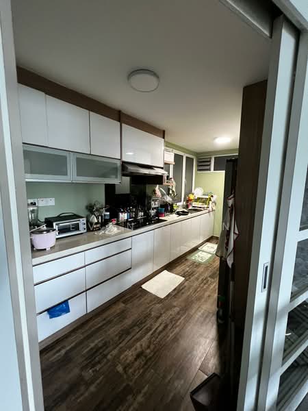 Service Residence for Sale at Main Place Residence - Evan Chan - Kitchen - PropertyGuru.com.my