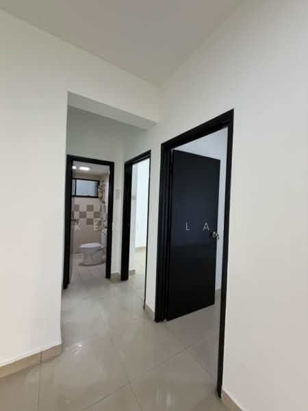Kondominium untuk Disewa di Royal Domain Sri Putramas 2 - Kenny Lai - Corridor - PropertyGuru.com.my