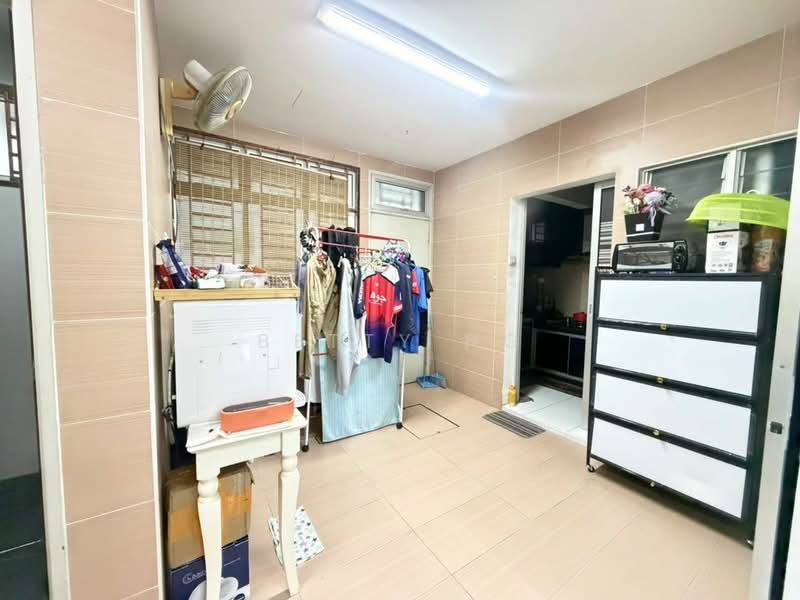 Rumah Teres 2 Tingkat untuk Dijual di Taman Bestari Indah (Ulu Tiram) - Betty Ng - PropertyGuru.com.my