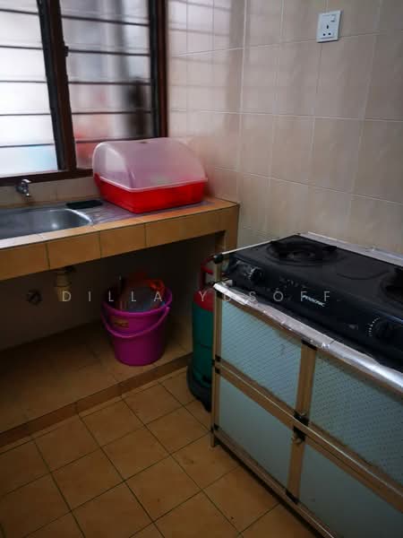 Kondominium untuk Disewa di Putra Intan - DILLA YUSOFF - Kitchen - PropertyGuru.com.my
