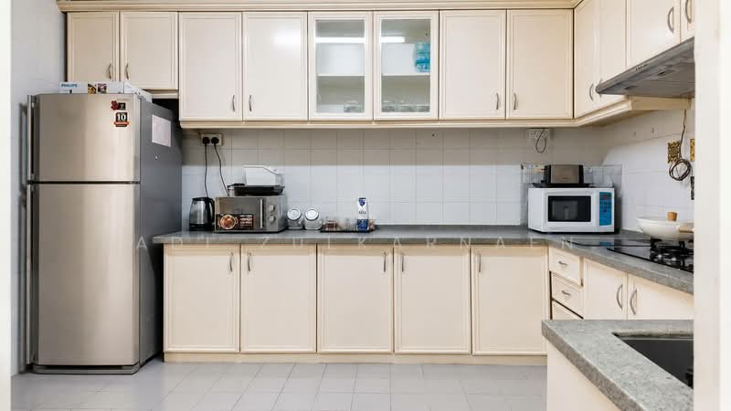 Condominium for Rent at Mayang Court - Adi Zulkarnaen - Kitchen - PropertyGuru.com.my