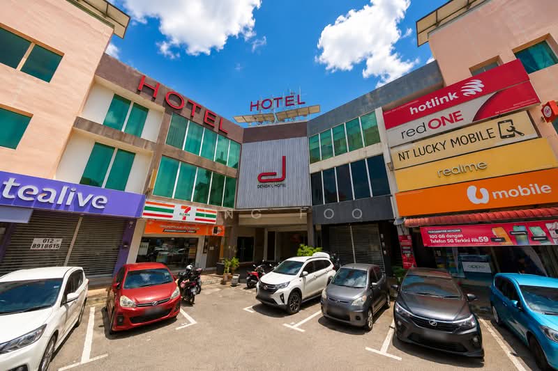 Kedai / Pejabat untuk Disewa di Dengkil (Selangor) - Jing Foo - Exterior - PropertyGuru.com.my