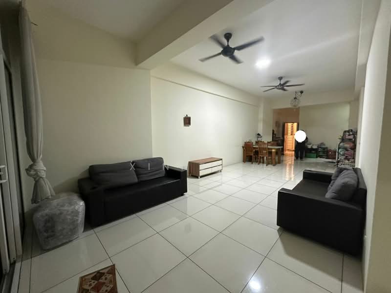 Condominium for Sale at Sierra East - Xinnee . - Living Room - PropertyGuru.com.my