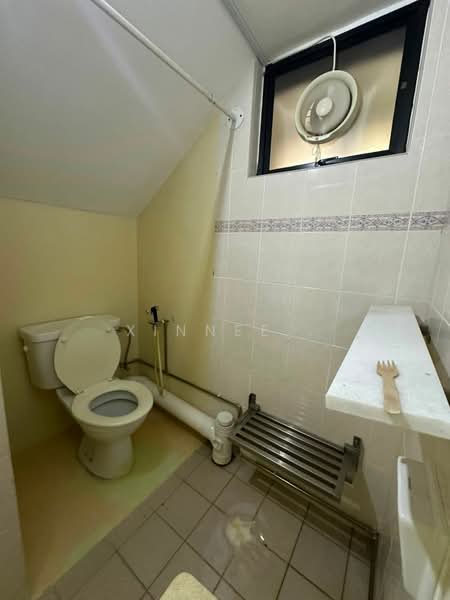 Rumah Berkembar untuk Dijual di Tanjung Tokong (Penang) - Xinnee . - Bathroom - PropertyGuru.com.my