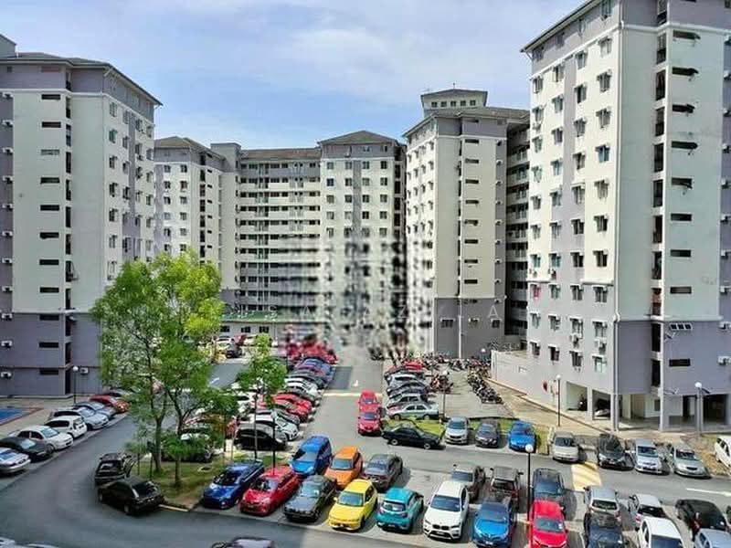 Pangsapuri untuk Dijual di Pangsapuri Putra Harmoni - Lisa Azila - Exterior - PropertyGuru.com.my