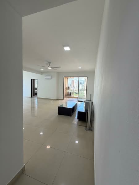 Condominium for Sale at Royal Domain Sri Putramas 2 - Kew . - PropertyGuru.com.my