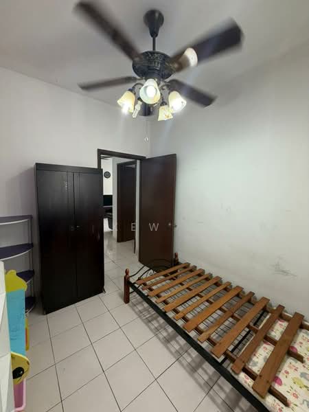 Condominium for Sale at Sri Putramas - Kew . - PropertyGuru.com.my