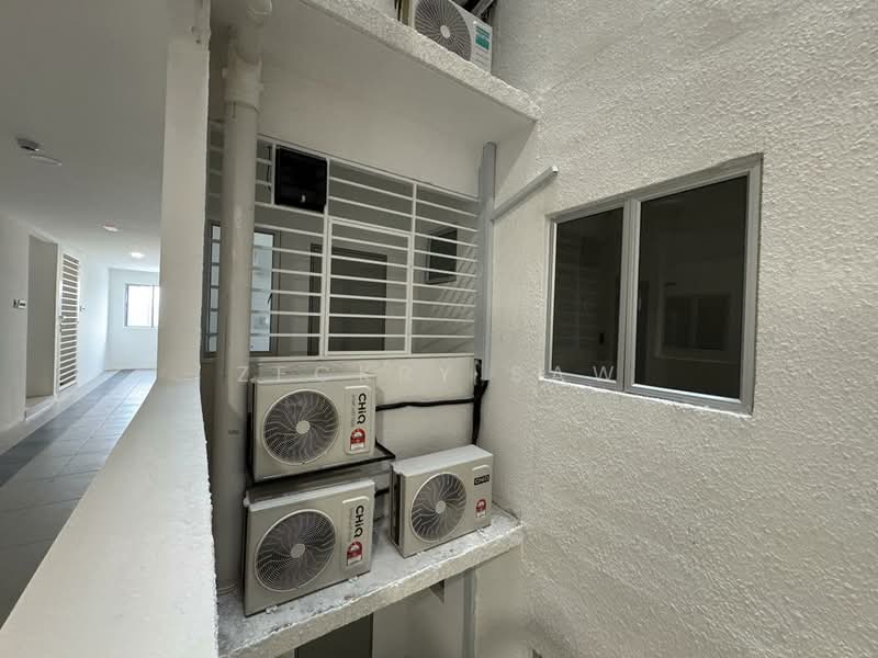 Service Residence for Rent at Prestige Residence - Zeckry Saw - Corridor - PropertyGuru.com.my