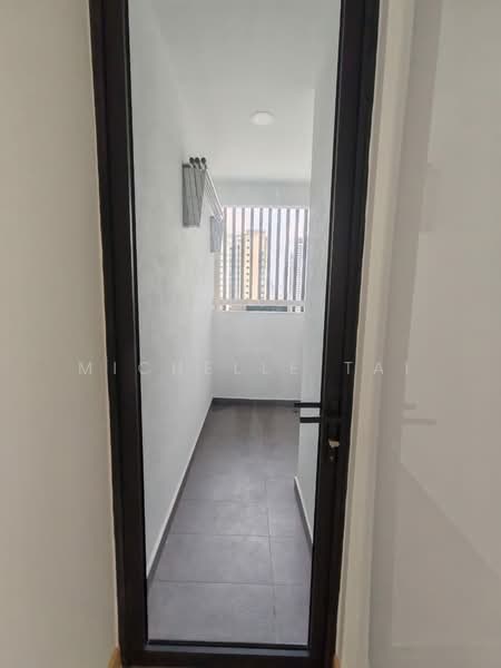 Service Residence for Sale at Avara - Michelle Tai - Corridor - PropertyGuru.com.my