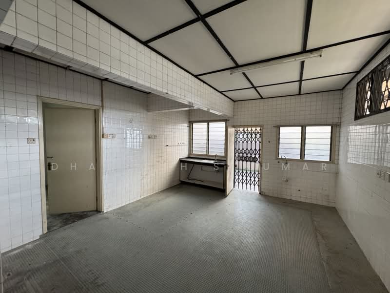Rumah Banglo untuk Dijual di Seksyen 14 (Petaling Jaya) - Dhanussh S.Kumar - PropertyGuru.com.my