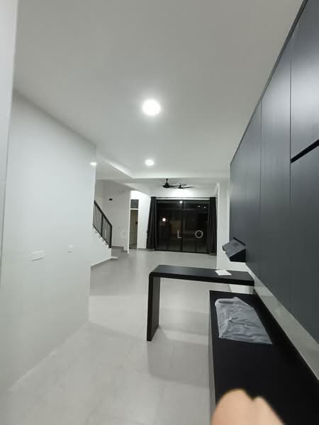 Rumah Teres 2 Tingkat untuk Disewa di Taman Mount Austin (Tebrau) - Nick Low - Interior - PropertyGuru.com.my