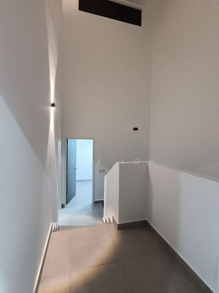Rumah Teres 2 Tingkat untuk Disewa di Taman Mount Austin (Tebrau) - Nick Low - Interior - PropertyGuru.com.my