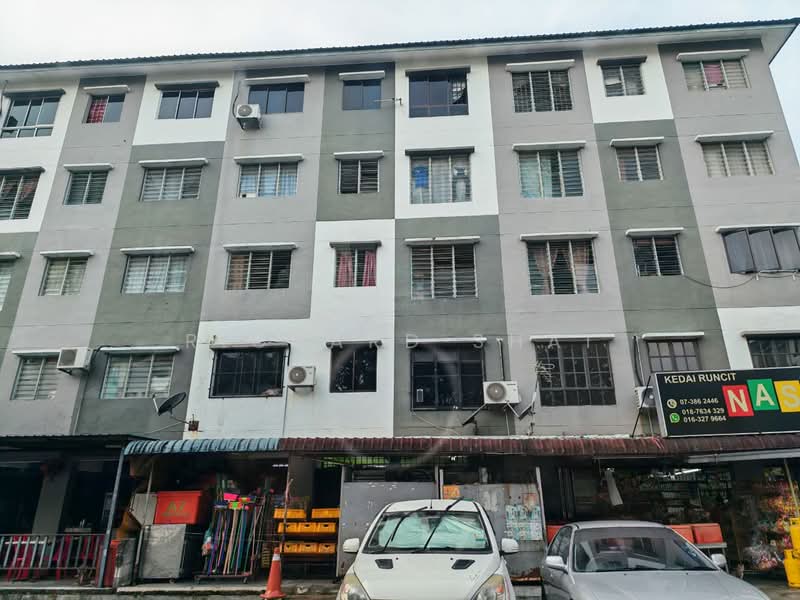 Rumah Flat untuk Disewa di Rumah Pangsa Permas Jaya - Richard Shai - Exterior - PropertyGuru.com.my