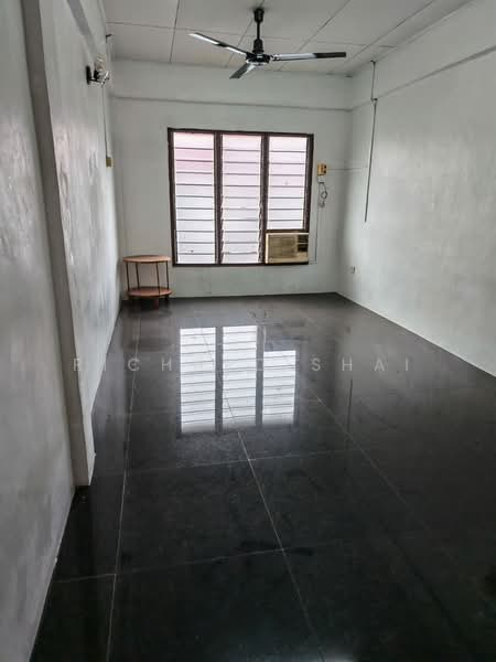 Rumah Flat untuk Disewa di Rumah Pangsa Permas Jaya - Richard Shai - Interior - PropertyGuru.com.my