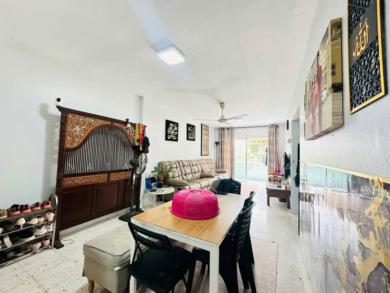 Pangsapuri untuk Dijual di Pangsapuri Bukit Kuda - Natasha Shadan - Living Room - PropertyGuru.com.my