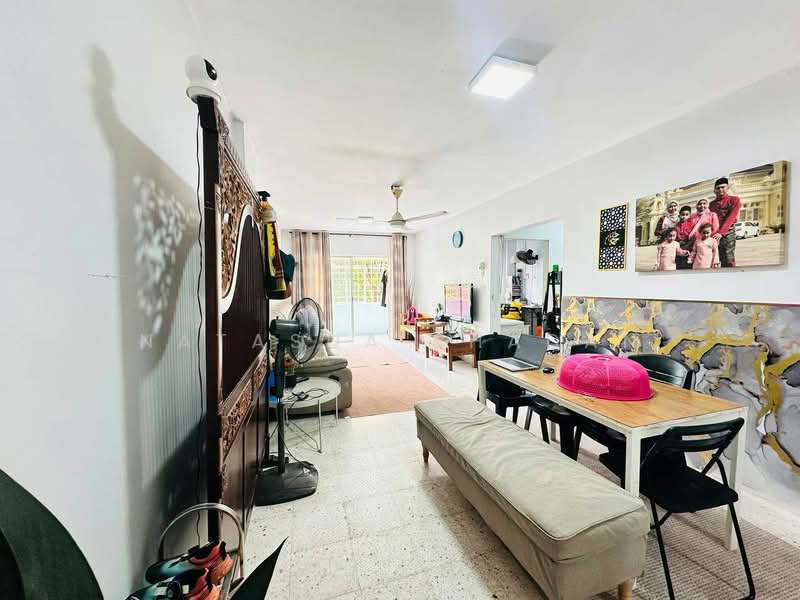 Pangsapuri untuk Dijual di Pangsapuri Bukit Kuda - Natasha Shadan - Living Room - PropertyGuru.com.my