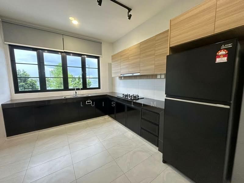 2.5-storey Terraced House for Rent in Eco Botanic (Iskandar Puteri (Nusajaya)) - Luis Lim - Kitchen - PropertyGuru.com.my