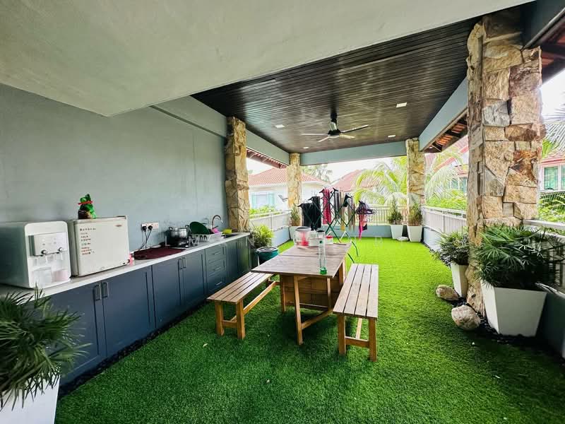 Bungalow for Sale in D' Villa Botany (Petaling Jaya) - Ilman Nahri - Balcony - PropertyGuru.com.my