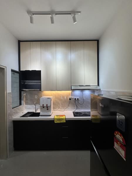 Kondominium untuk Disewa di Skyline KL - Roger Er - Kitchen - PropertyGuru.com.my