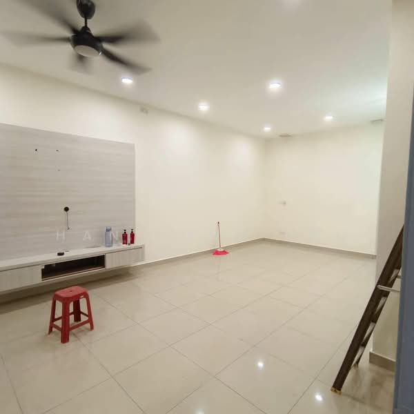Rumah Teres 2 Tingkat untuk Dijual di Taman Mount Austin (Tebrau) - Han Yong Ang - PropertyGuru.com.my