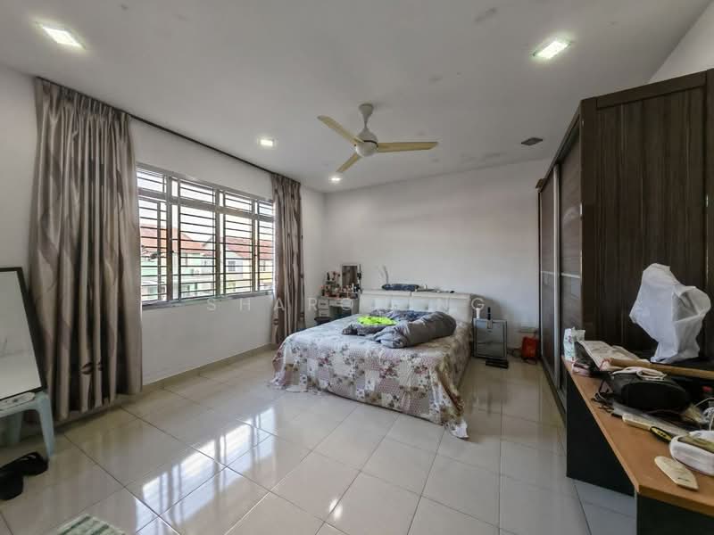 Rumah Teres 2 Tingkat untuk Dijual di Bandar Dato Onn (Tebrau) - Sharon Ng - Bedroom - PropertyGuru.com.my