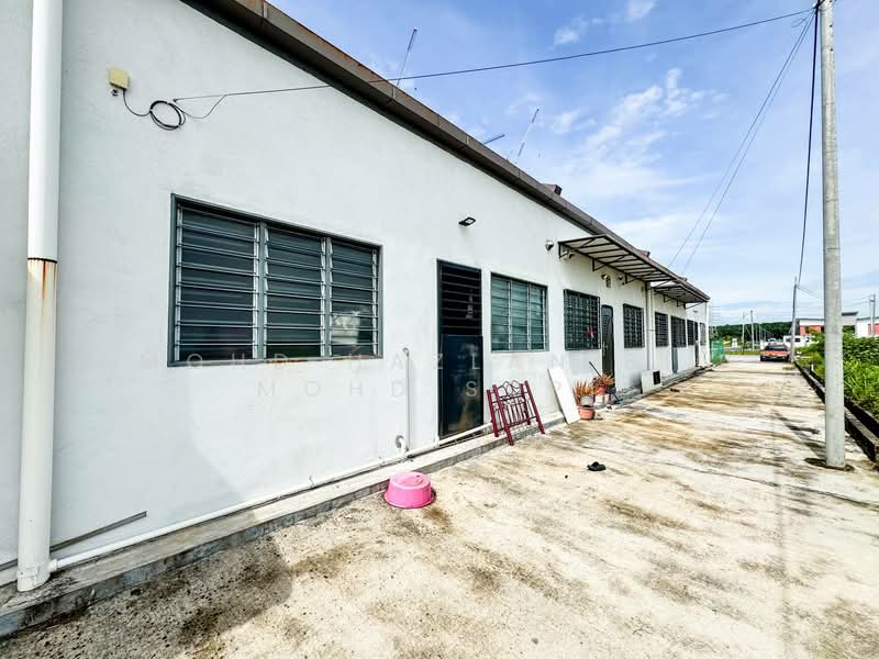 Rumah Teres 1 Tingkat untuk Dijual di Seksyen 29 (Shah Alam) - Mohd Hazlan bin Mohd Sopi - PropertyGuru.com.my
