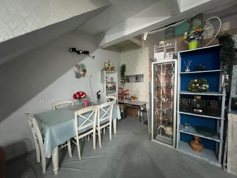 Rumah Teres 2 Tingkat untuk Dijual di Sabak Bernam (Selangor) - Hazirah Affendi - PropertyGuru.com.my