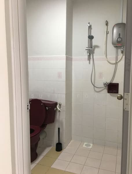 Kondominium untuk Disewa di Kelana Puteri - Suyin Foo - Bathroom - PropertyGuru.com.my