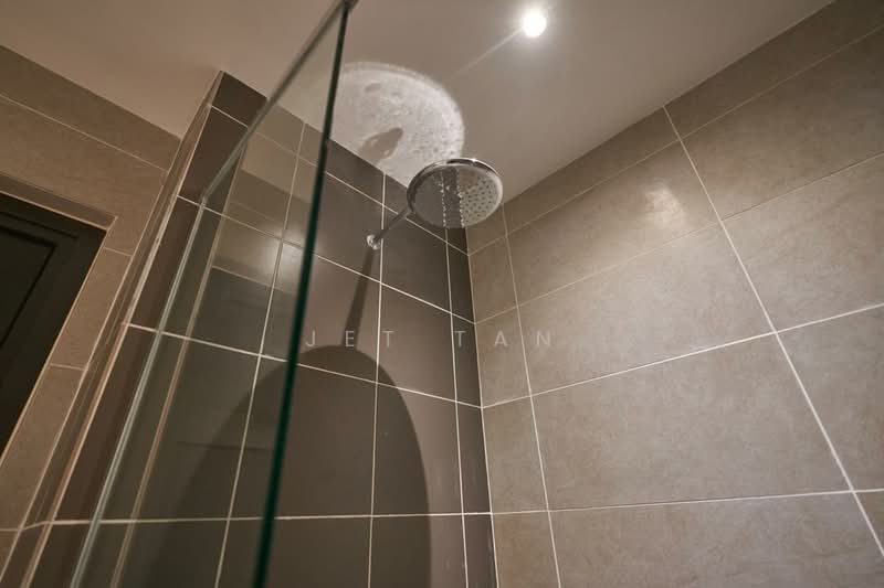 Kondominium untuk Disewa di Lakeville Residence - Jet Tan - Bathroom - PropertyGuru.com.my