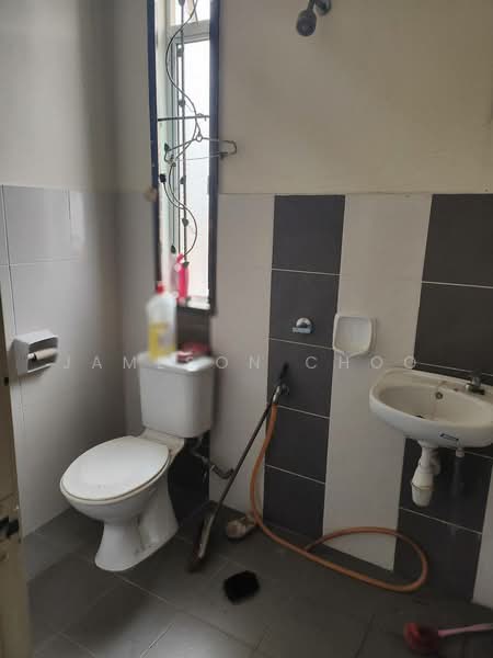 2-storey Terraced House for Sale in Johor Bahru (Johor) - Jameson Choo - Bathroom - PropertyGuru.com.my