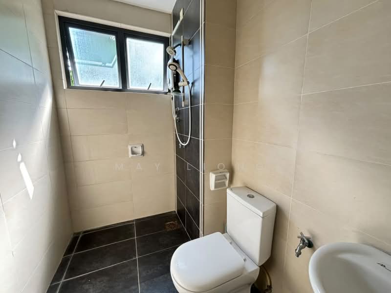 Rumah Teres 2 Tingkat untuk Dijual di Rawang (Selangor) - May Liong - Bathroom - PropertyGuru.com.my