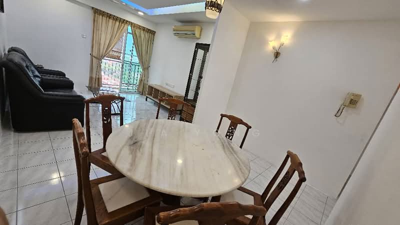 Pangsapuri untuk Disewa di Halaman Kristal - Jia Yong - Living Room - PropertyGuru.com.my