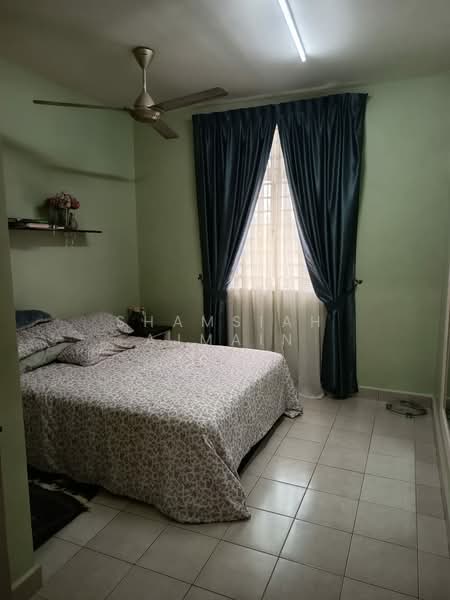 Apartment for Sale at Larai Apartment Presint 6 @ Putrajaya - SHAMSIAH AJMAIN - Bedroom - PropertyGuru.com.my