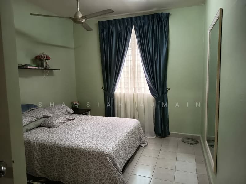 Apartment for Sale at Larai Apartment Presint 6 @ Putrajaya - SHAMSIAH AJMAIN - Bedroom - PropertyGuru.com.my