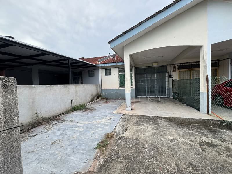 Rumah Teres untuk Disewa di Taman Politeknik (Telok Kemang) - Hana Zaini - Exterior - PropertyGuru.com.my