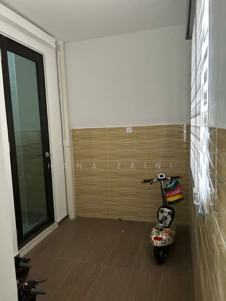Rumah Teres untuk Dijual di Mantin (Negeri Sembilan) - Hana Zaini - Balcony - PropertyGuru.com.my