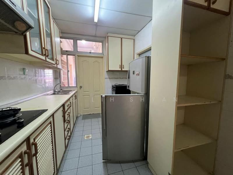 Condominium for Sale at Indah Samudra Condominium - Ong Lih Shyan - Kitchen - PropertyGuru.com.my