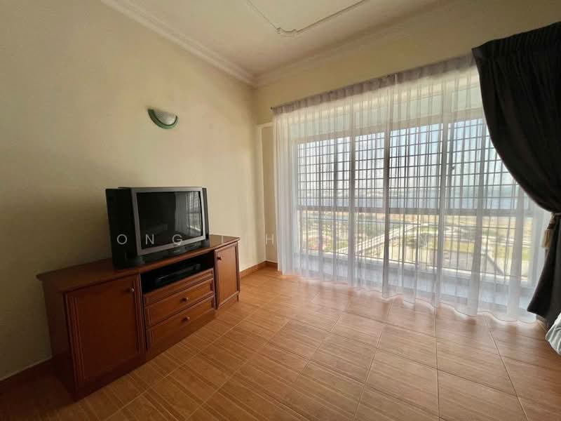 Condominium for Sale at Indah Samudra Condominium - Ong Lih Shyan - Living Room - PropertyGuru.com.my