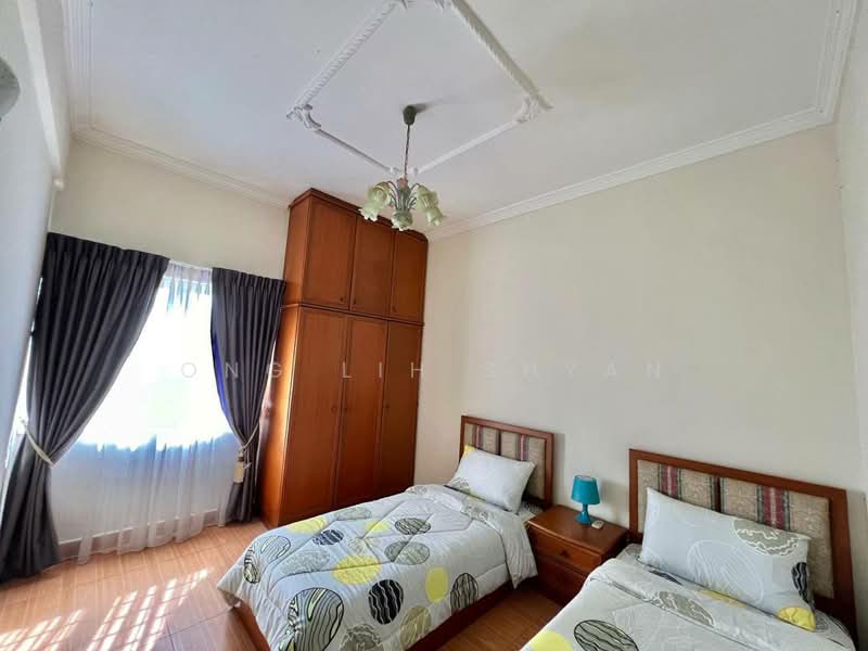 Condominium for Sale at Indah Samudra Condominium - Ong Lih Shyan - Bedroom - PropertyGuru.com.my