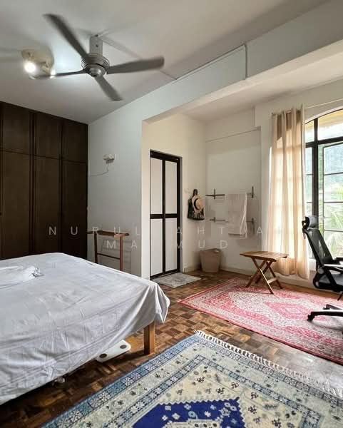 Condominium for Sale at Waizuri 1 - Nurulbahtiah Mahmud - PropertyGuru.com.my