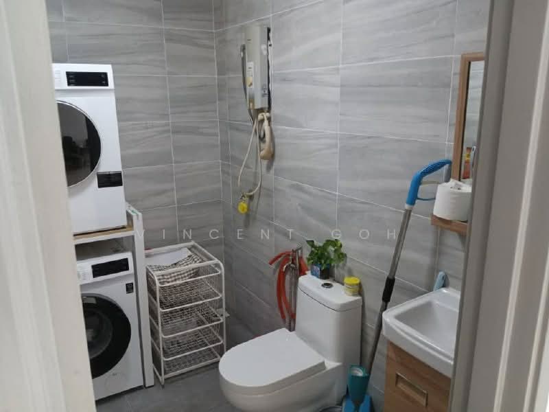 Kondominium untuk Dijual di Symphony Heights (Simfoni Heights) - Vincent Goh - Bathroom - PropertyGuru.com.my
