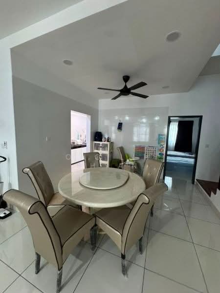 2-storey Terraced House for Sale in Taman Mount Austin (Tebrau) - Ong Lih Shyan - Dining Room - PropertyGuru.com.my