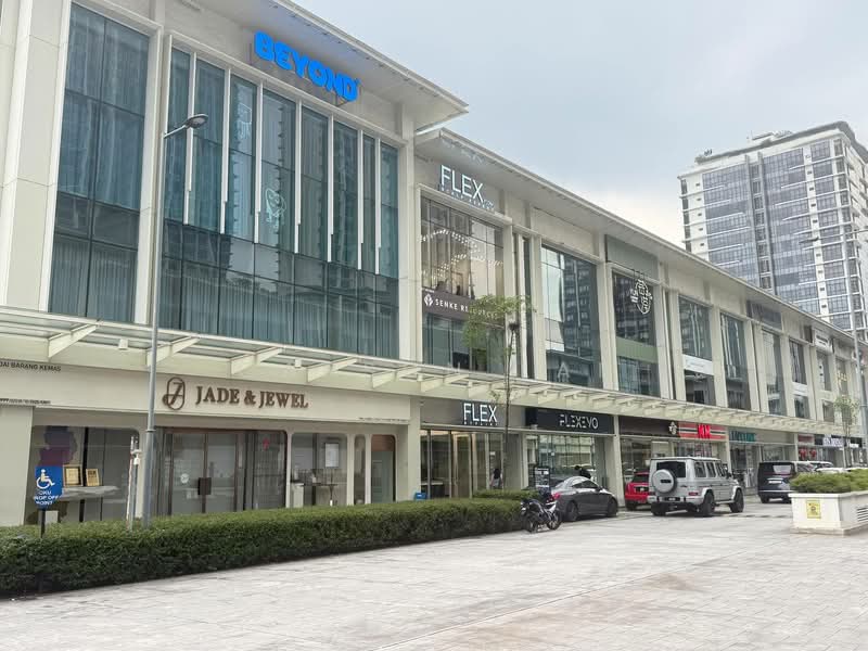 Kedai untuk Disewa di Bukit Jalil Golf (Bukit Jalil) - Carson Lai - Exterior - PropertyGuru.com.my