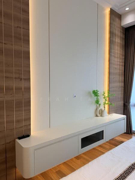 Service Residence for Rent at Pavilion Damansara Heights, Windsor Suites - Sarah Tan - PropertyGuru.com.my