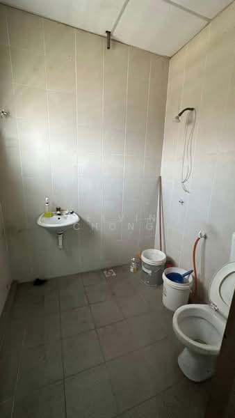 Factory for Rent in Bercham (Ipoh) - Kelvin Chong - Bathroom - PropertyGuru.com.my