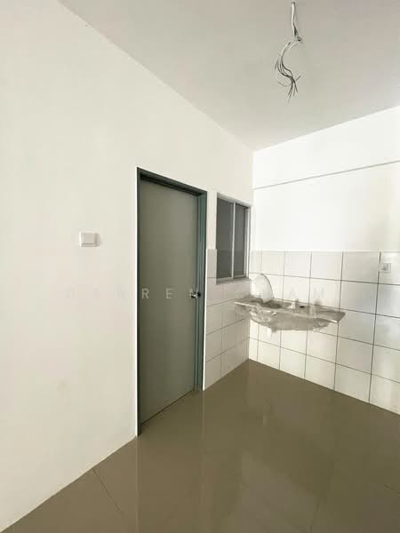 Servis Apartment untuk Dijual di The Stone - Darren Cham - Interior - PropertyGuru.com.my