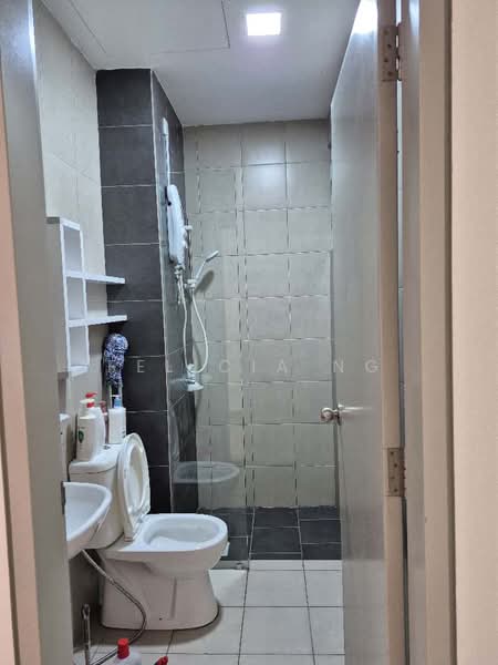 Service Residence for Rent at SkyLake Residence - Felicia Ng - PropertyGuru.com.my