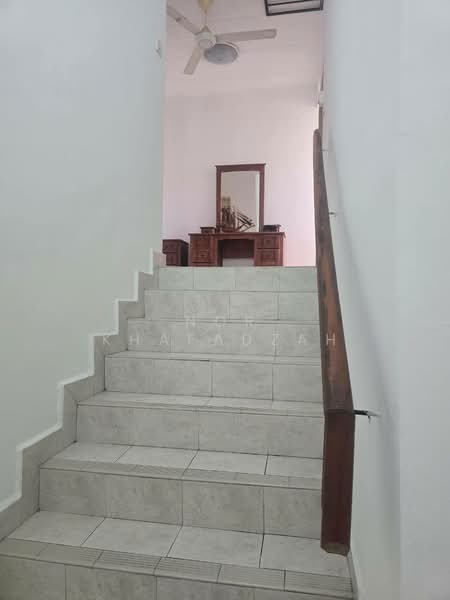 Rumah Teres 2 Tingkat untuk Disewa di Seksyen 7 (Shah Alam) - Nor Khafadzah - Interior - PropertyGuru.com.my