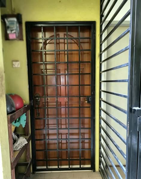 Flat for Sale at Taman Sri Sentosa - John Tee - Entrance - PropertyGuru.com.my